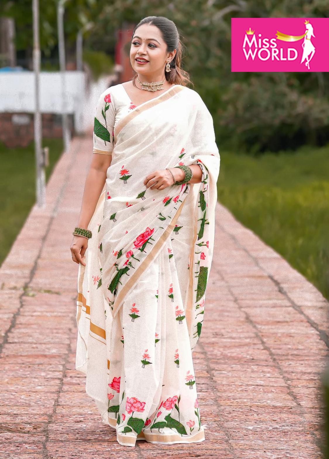Padma Set Saree - Image 4