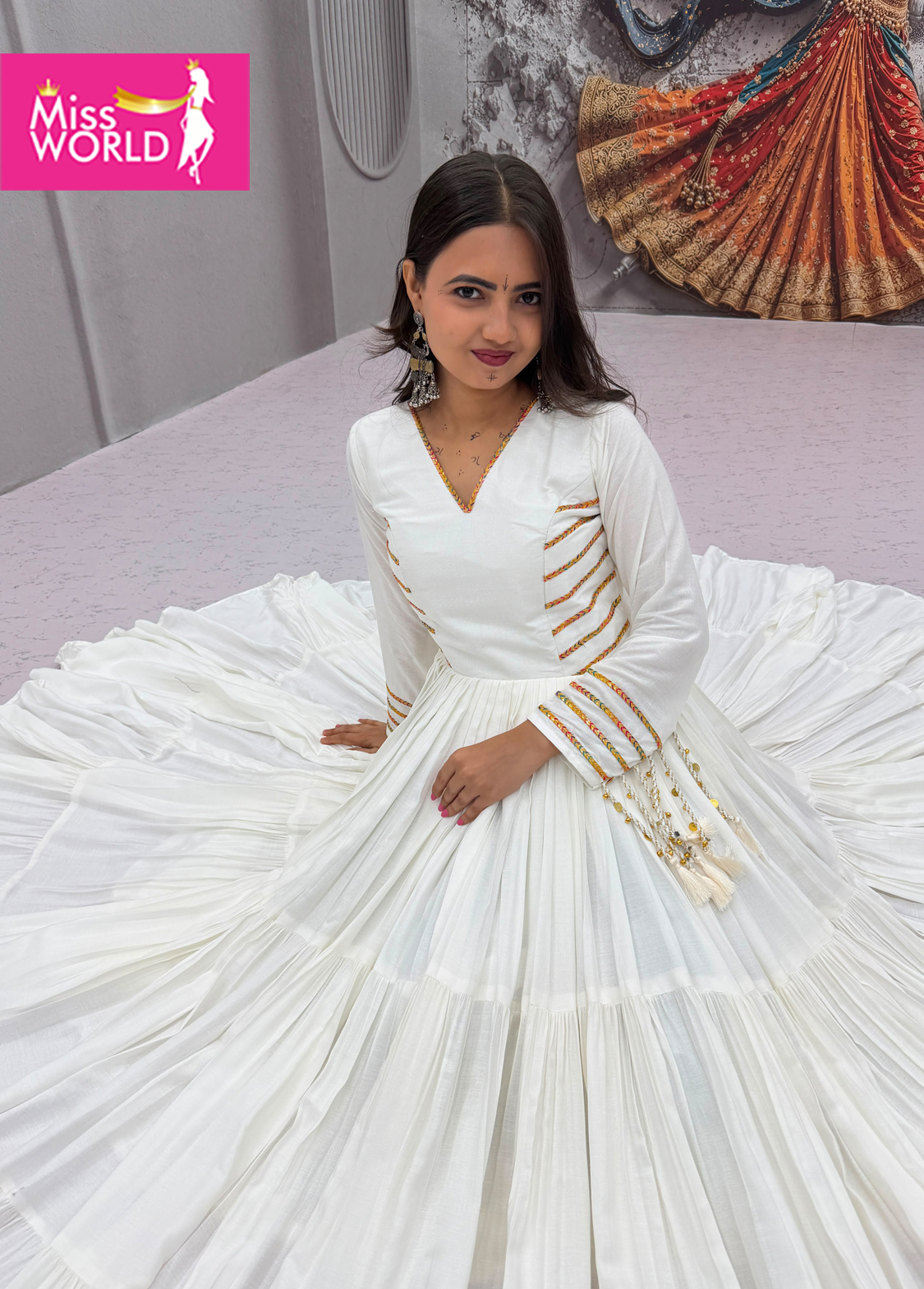 Anjani Special gown - Image 8