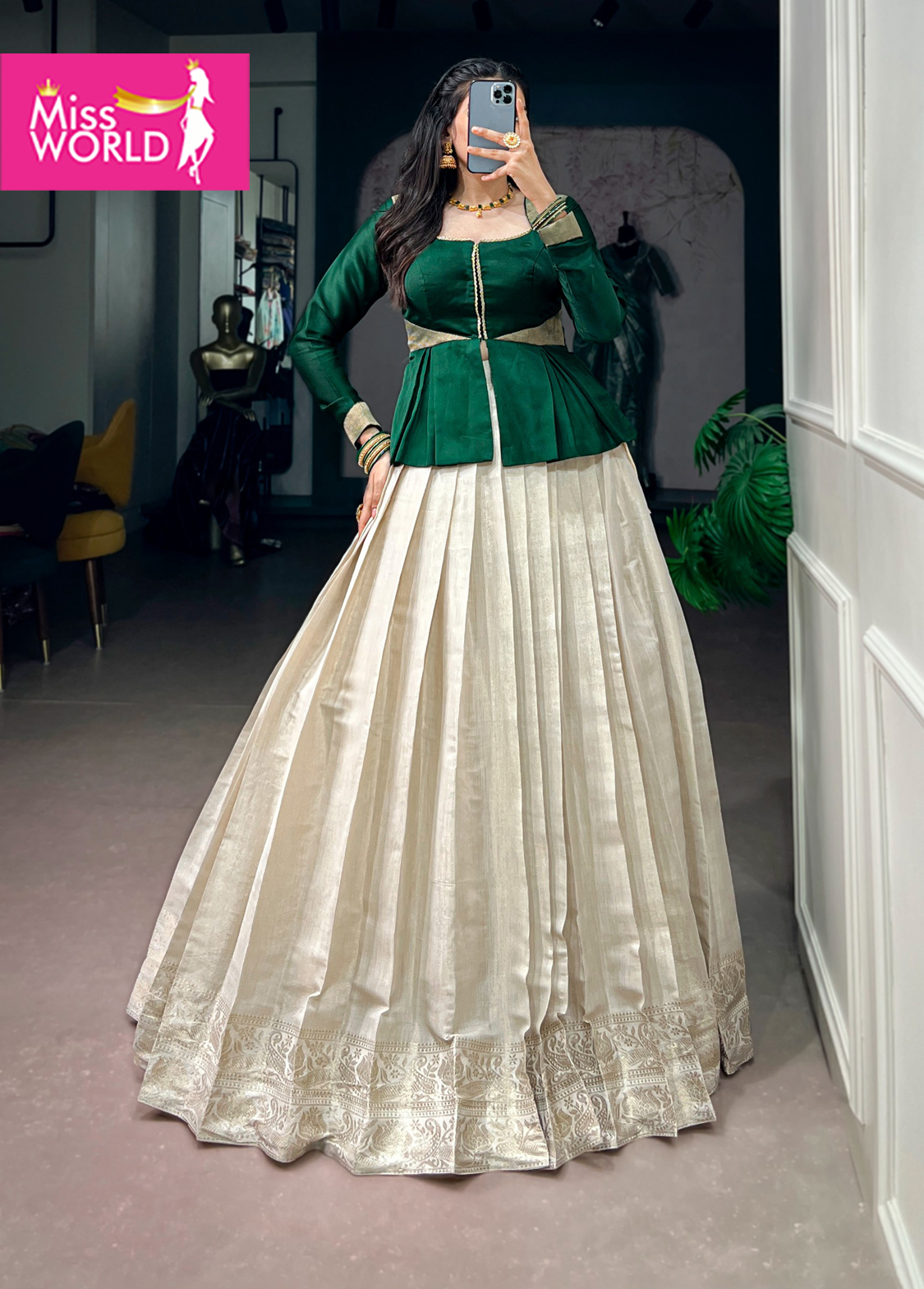 Swarnamukhi Traditional Lehenga Set
